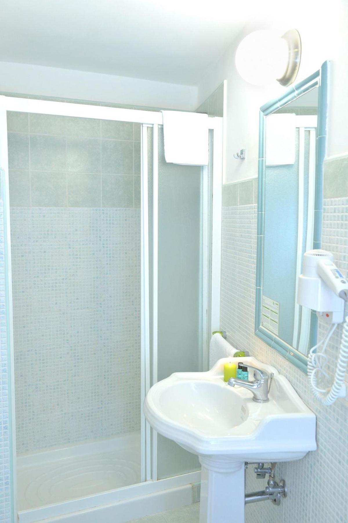 B-Cool (Adults Only) Bed and Breakfast Rom Exteriör bild