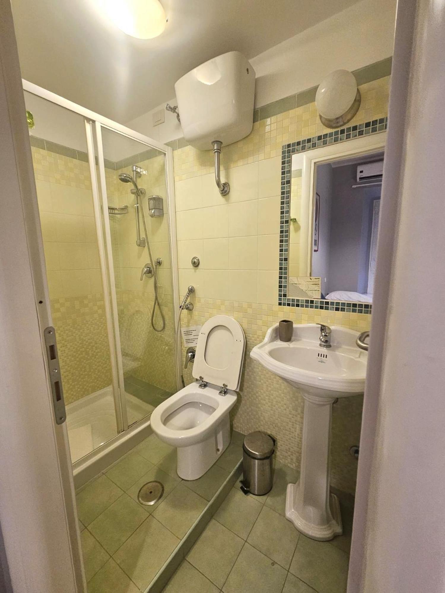 B-Cool (Adults Only) Bed and Breakfast Rom Exteriör bild